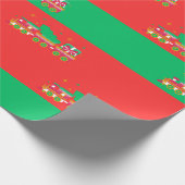 Christmas RED & GREEN With Trains. Santa Geschenkpapier (Ecke)