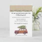 Christmas Retro Station Wagon Einladung (Stehend Vorderseite)