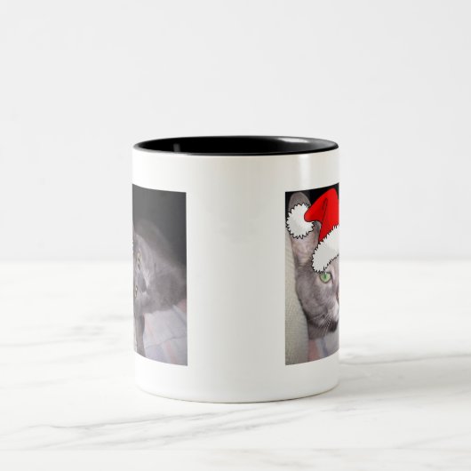 Christmas Russian Blue Gray Cats Zweifarbige Tasse (Mittel)