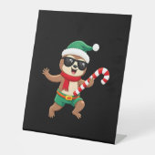 Christmas Sloth Elf Peppermint Candy Cane Shirt Gi Sockelschild (Vorderseite)