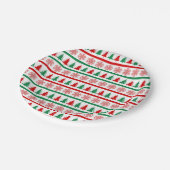 Christmas Snowflakes & Trees Printed Paper Plates Pappteller (Schrägansicht)
