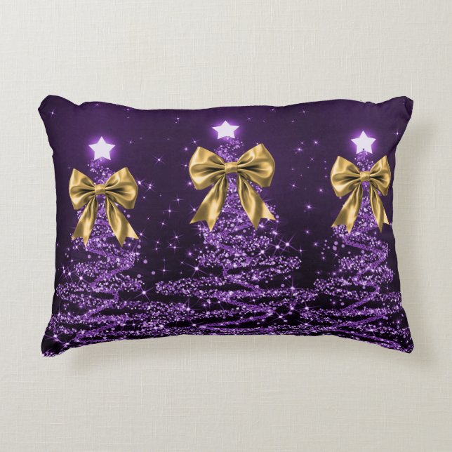 Christmas Sparkling Trees Purple Faux Gold Bow  Dekokissen (Vorderseite)