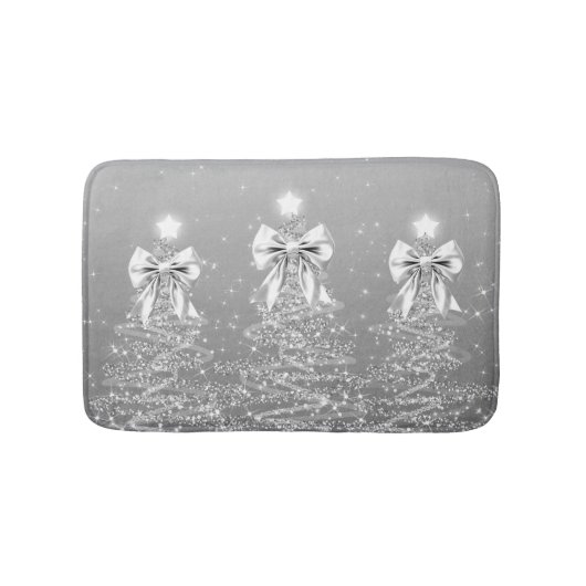 Christmas Sparkling Trees Silver Faux Bow Badematte (Vorderseite)