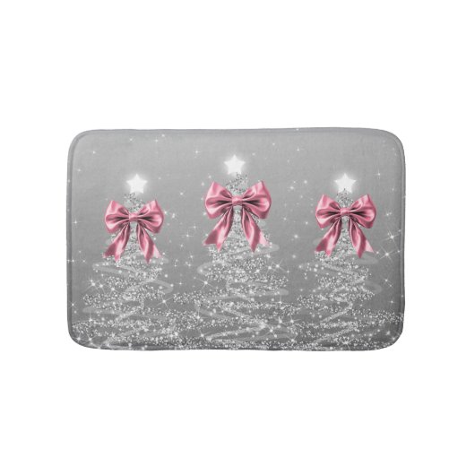 Christmas Sparkling Trees Silver Faux Pink Bow Badematte (Vorderseite)