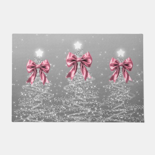 Christmas Sparkling Trees Silver Faux Pink Bow Fußmatte (Vorderseite)