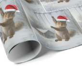 Christmas Squirrel Hanging From an Icicle Geschenkpapier (Rolleneckpunkt)