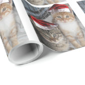 Christmas Tabby Kittens Geschenkpapier (Rolleneckpunkt)