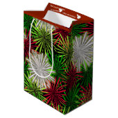 Christmas Tinsel PomPoms - Rot, Grün und Weiß Mittlere Geschenktüte (Rückseite Schrägansicht)