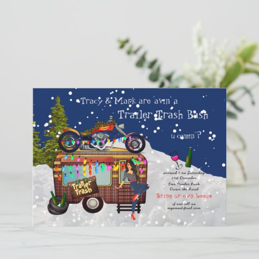 Christmas TRAILER WHITE TRASH BASH Fun Party Einladung (Stehend Vorderseite)