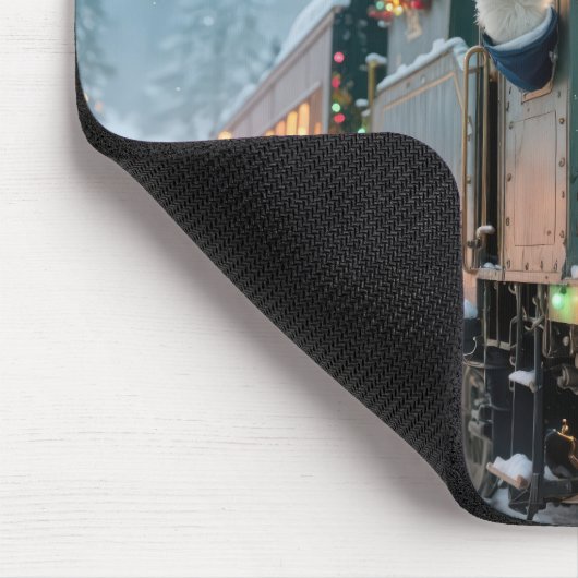 Christmas Train With Waving Polar Bear Mousepad (Ecke)