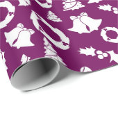 Christmas Tree Bells Wreath Holly Lila Geschenkpapier (Rolleneckpunkt)