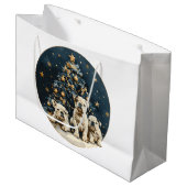 Christmas Tree English Bulldog Puppies Große Geschenktüte (Vorderseite Schrägansicht)