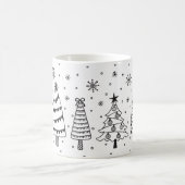 Christmas Tree in Snow Black and White Inky Doodle Kaffeetasse (Mittel)