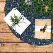 Christmas tree skirt, holly and snowflakes on blue polyester weihnachtsbaumdecke