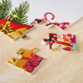 Christmas tree with decorations and gift boxes puzzle (Seite)