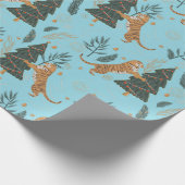 Christmas trees & tigers pattern Blue background Geschenkpapier (Ecke)