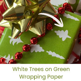 Christmas Trees White on Green Geschenkpapier
