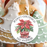 Christmas Watercolor Poinsettia Personalisiert Runder Aufkleber<br><div class="desc">Hübscher Topf von roten Weihnachtspoinsettia Urlaub personalisierte Aufkleber mit einem rot-weiß kariert karierten karton Band Hintergrund.</div>