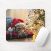Christmas Weimaraner Dog By a Tree Mousepad (Mit Mouse)