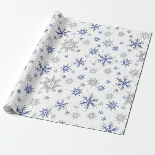 Christmas Winter Blue Silver Snowflakes Glitzer Geschenkpapier (Ungerollt)