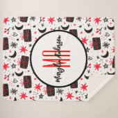 CHRISTMAS WINTER GIFTS AND SNOWFLAKES MONOGRAM SHERPADECKE (Vorderseite (Horizontal))