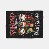 Christmas With My Gnomies Buffalo Plaid Gnome Fami Fleecedecke (Vorderseite (Horizontal))