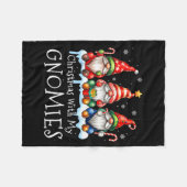 Christmas With My Gnomies Buffalo Plaid Gnome Fami Fleecedecke (Vorderseite (Horizontal))