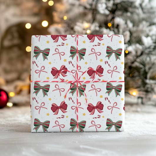 Christmas Wrapping Paper With Red and Green Bows Geschenkpapier