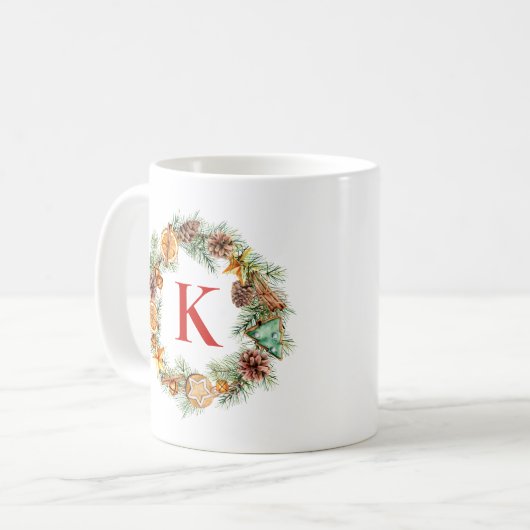 Christmas Wreath Pinecone and Evergreens Monogram Kaffeetasse (Vorderseite Links)