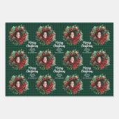 Christmas Wreath Plaids Family Photos Personalized Geschenkpapier Set (Vorderseite)