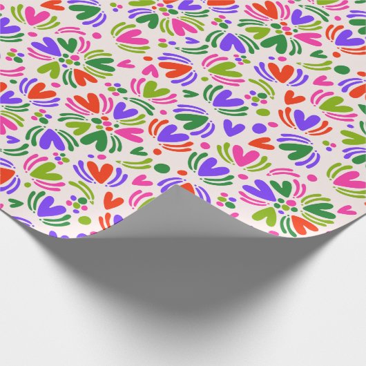 Christmasy Colorful Hearts and Polka dots Geschenkpapier (Ecke)