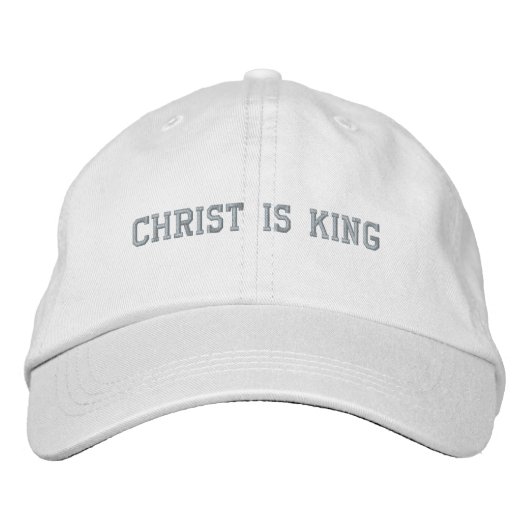 Christus ist König mit Kreuz Bestickte Baseballkappe (Vorderseite)