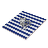 Chrom mag Meerjungfrau auf Seestreifen Fliese (Seite)