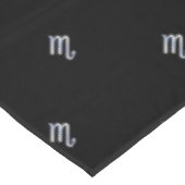 Chrom mag Skorpions-Tierkreis-Zeichen auf Hevelius Tischdecke (Schrägansicht)