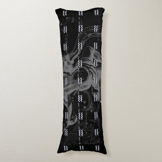 Chrom mag Wassermann-Tierkreis-Zeichen auf Seitenschläferkissen (Vorderseite Vertikal)