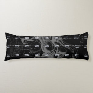 Chrom mag Wassermann-Tierkreis-Zeichen auf Seitenschläferkissen