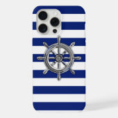 Chrom Nautical Wheel auf Navy Stripes iPhone Hülle (Rückseite)