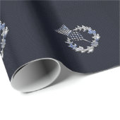 Chrom wie Kohlenstoff-Faser-Druckscottish-Distel Geschenkpapier (Rolleneckpunkt)