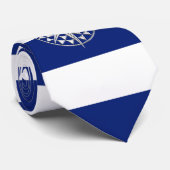 Chrome Compass auf blauen Streifen Krawatte (Gerollt)