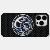 Chrome Dragon Wappen auf Kohlenstofffaser Case-Mate iPhone Hülle (Rückseite (Horizontal))