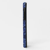 Chrome like Cancer Sign auf Blue Digital Camouflag Case-Mate iPhone Hülle (Hinten/Links)