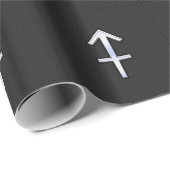 Chrome like Sagittarius Zodiac Sign auf schwarz Geschenkpapier (Rolleneckpunkt)