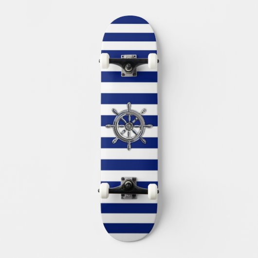 Chrome Like Wheel auf Nautical Stripes Skateboard (Vorderseite)