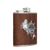 Chrome Mermaid auf Wet Mahogany Print Flachmann (Rechts)