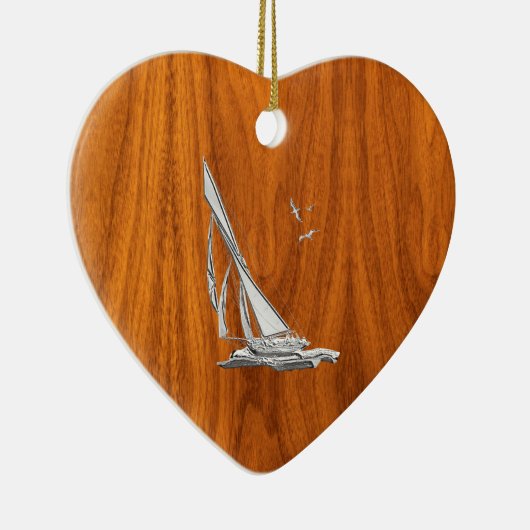 Chrome Regatta Relief boat on Teak Veneer Styles Keramik Ornament (Rechts)