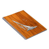 Chrome Regatta Relief boat on Teak Veneer Styles Notizblock (Rechte Seite)