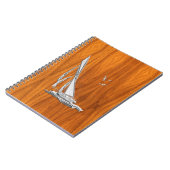 Chrome Regatta Relief boat on Teak Veneer Styles Notizblock (Linke Seite)