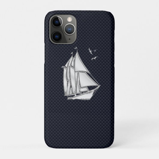 Chrome Sailboat auf Carbon Fibre Print Case-Mate iPhone Hülle (Rückseite)