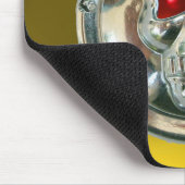 CHROME SKULL, Gelbes Topaz Mousepad (Ecke)