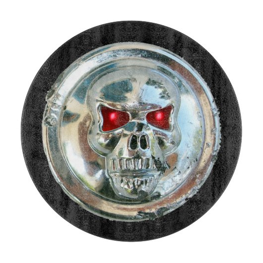 CHROME SKULL IN SCHWARZ SCHNEIDEBRETT (Vorderseite)